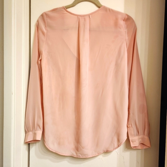Piperlime Blush Pink Soft Satin Blouse Tunic size XS Extra Small NWT - Picture 2 of 2